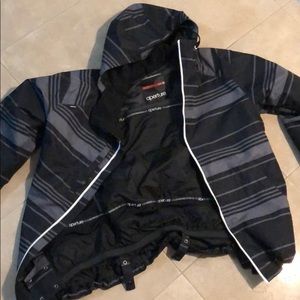 Snowboarding jacket great to break the win. Comfy